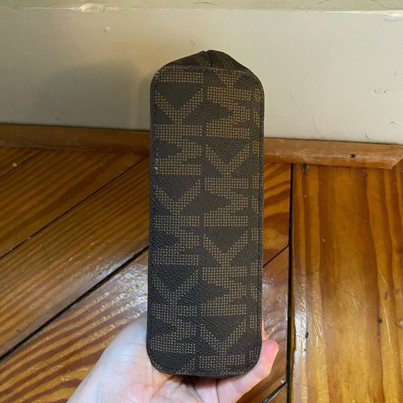 Michael Kors Travel Pouch Brown Gold Monogram Cosmetic Case - Picture 5 of 12